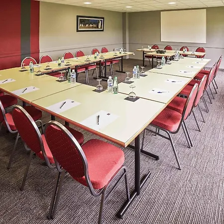 Ibis Auray-3